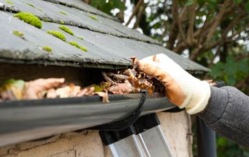 gutter cleaning Chilbolton, Hampshire